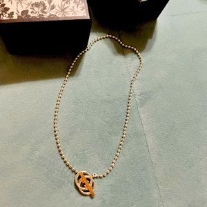 Like new only 2 times gucci auténtic exelente condiction